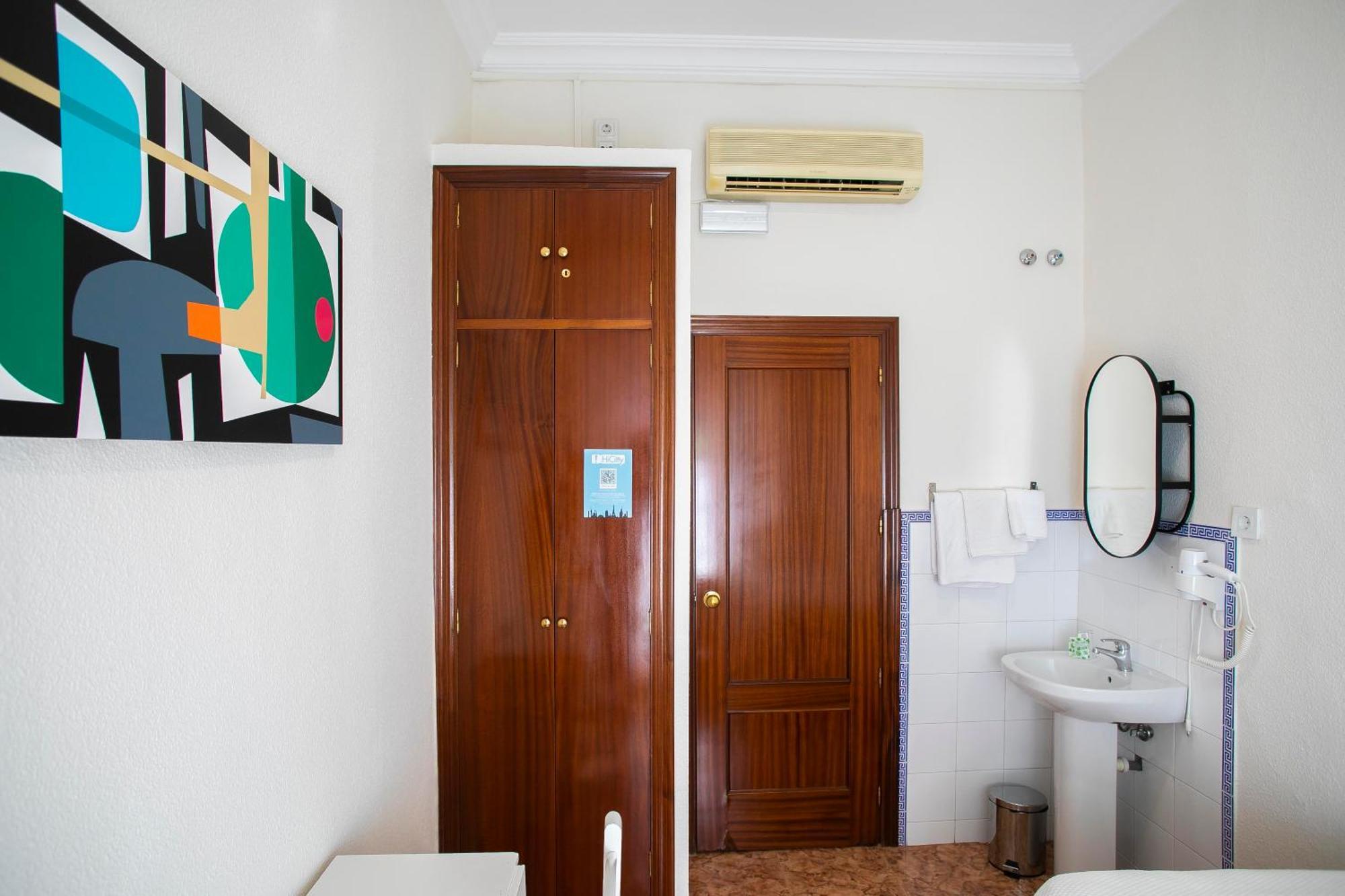 Single Room